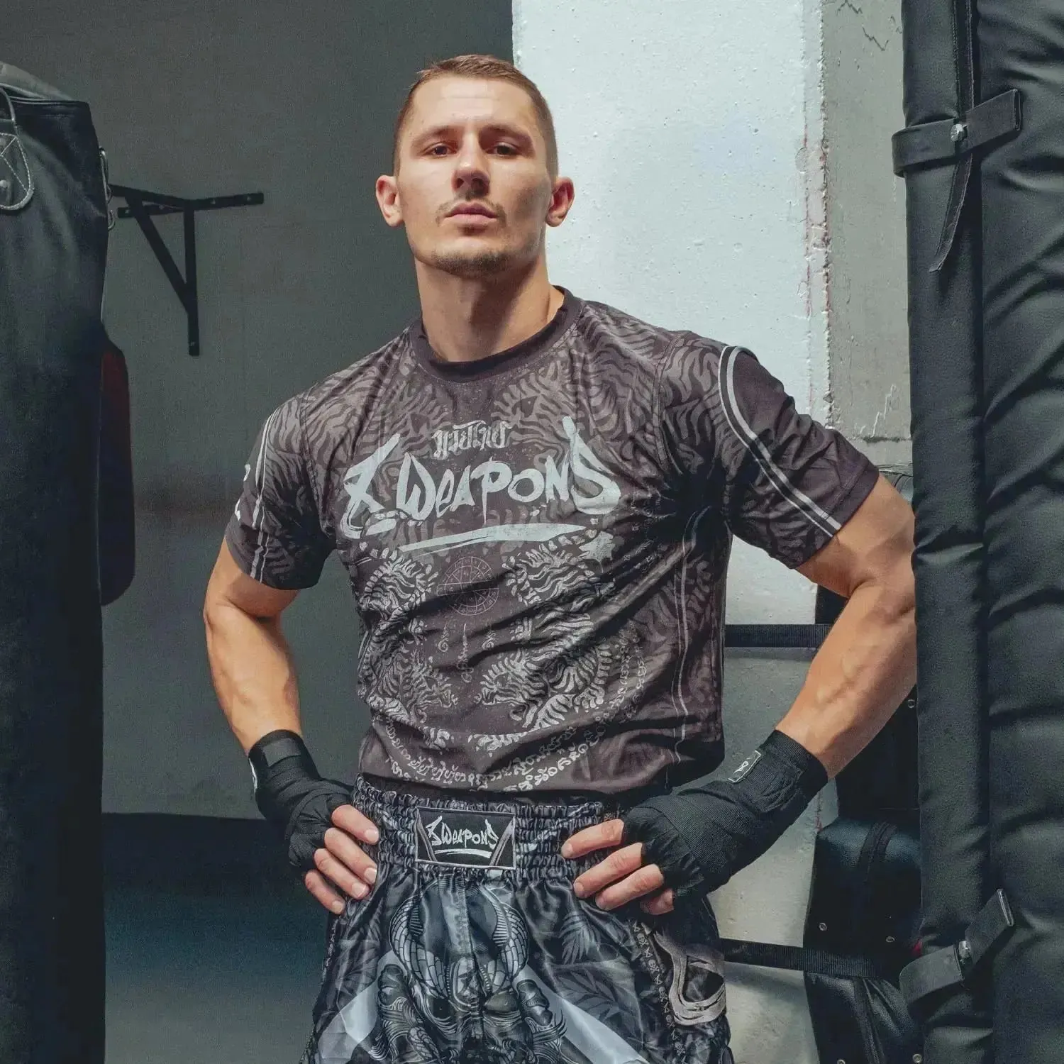 8 WEAPONS Functional T-Shirt - Tiger Yant