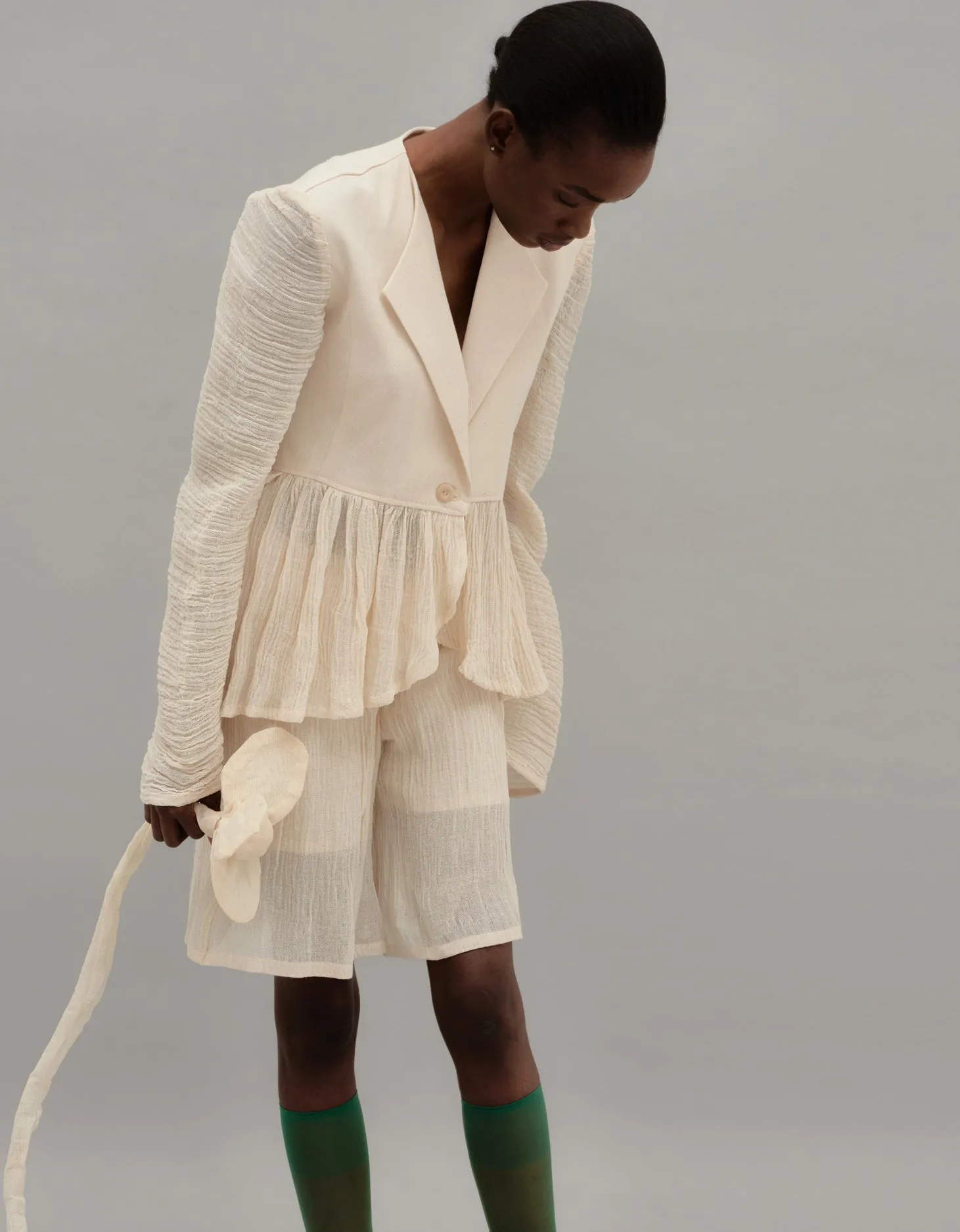 BEIGE BLAZER