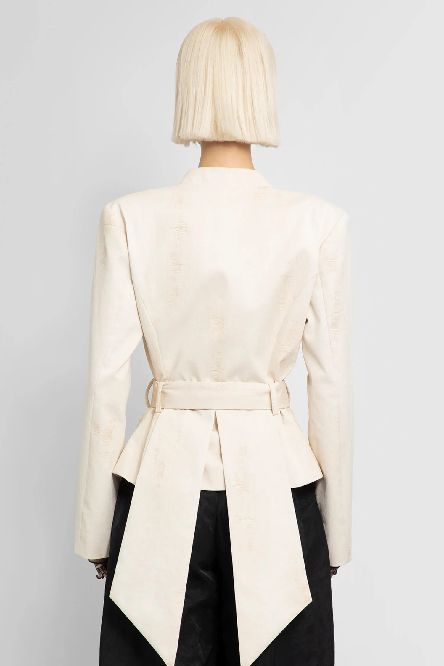 Belted Blazer in Embroidered Cotton