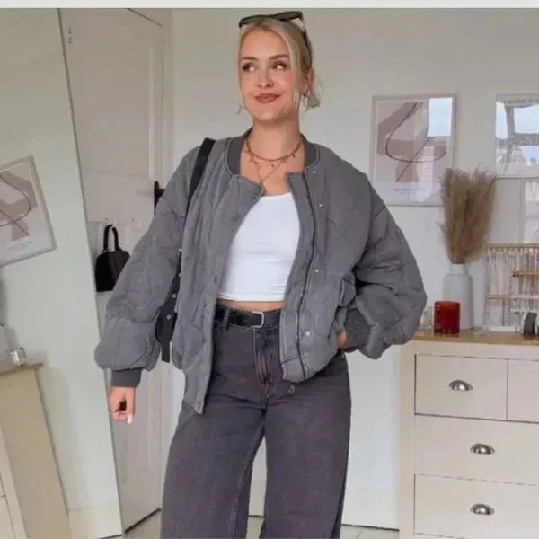 Bianca - elegant, breathable jacket for women