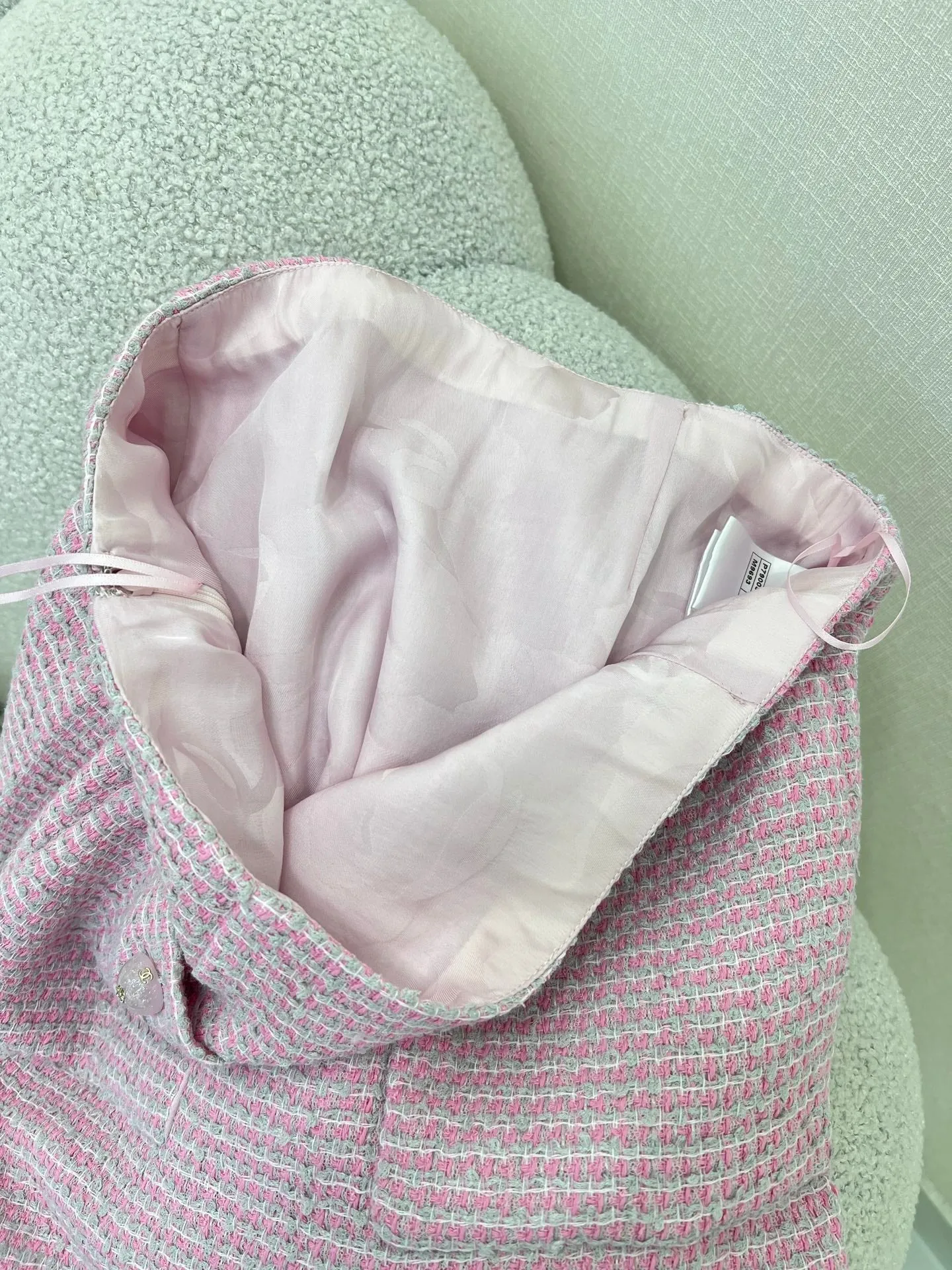 CH 25 new pink skirt