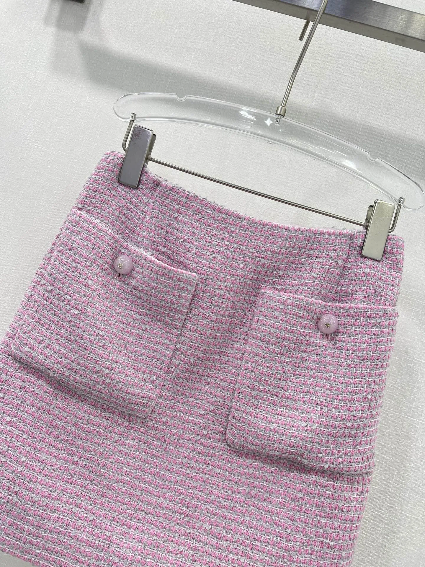 CH 25 new pink skirt