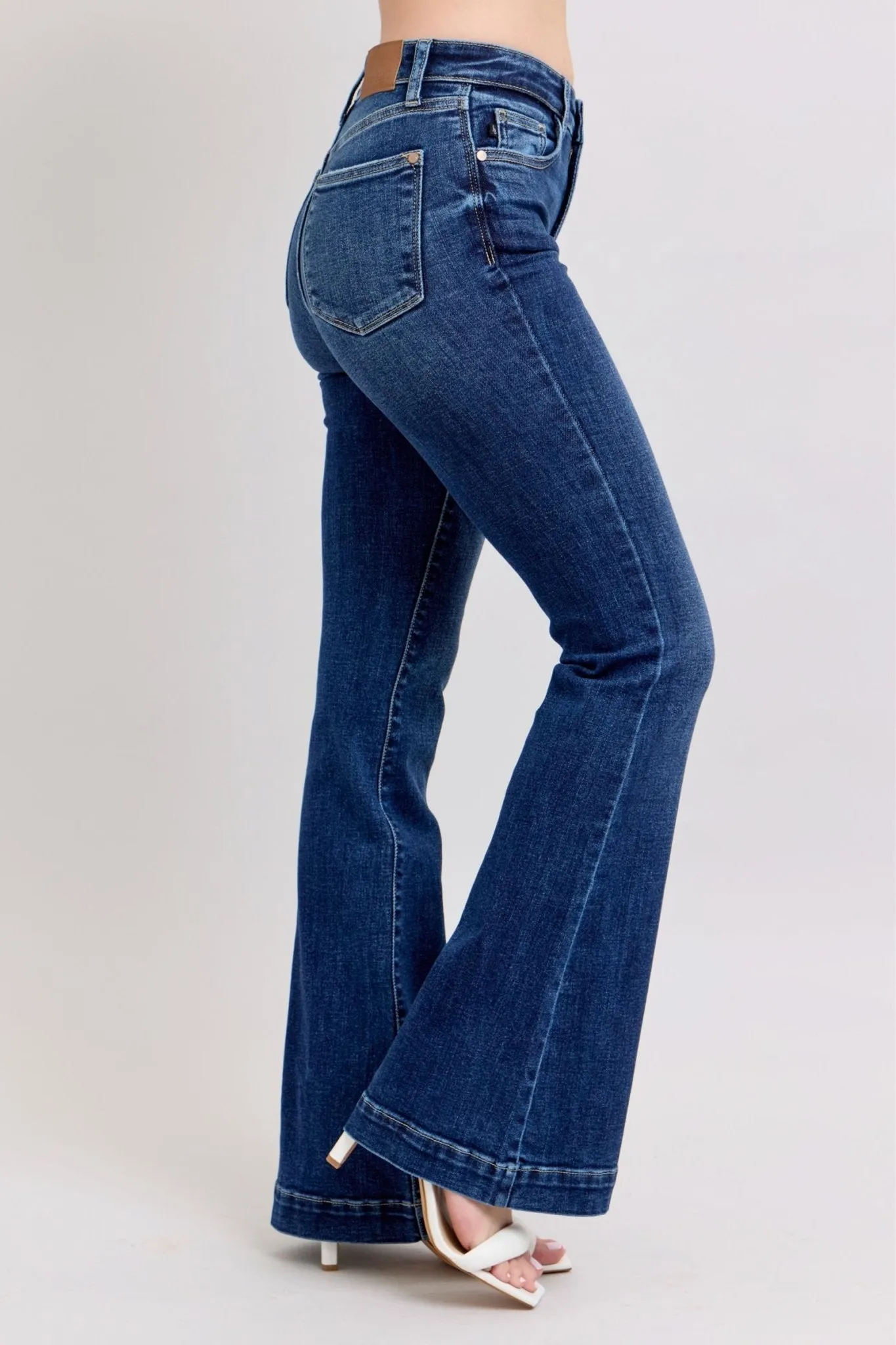 Classics Updated—Judy Blue Plus Size Flare Jeans with Pockets