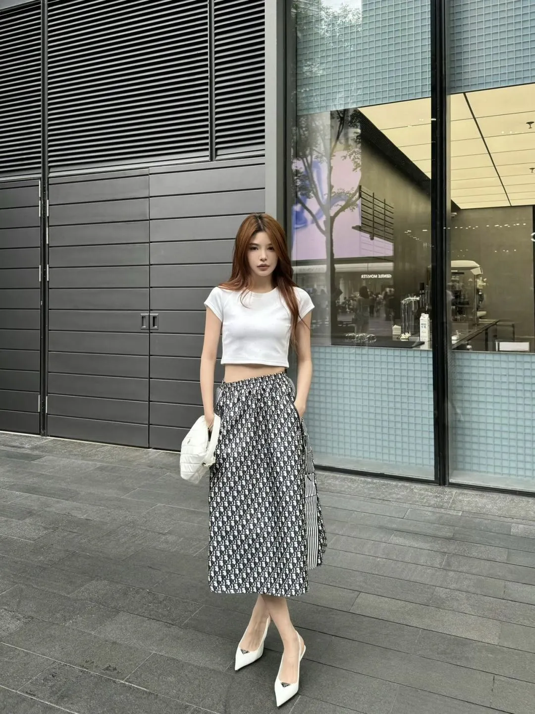 DO 25 new skirts