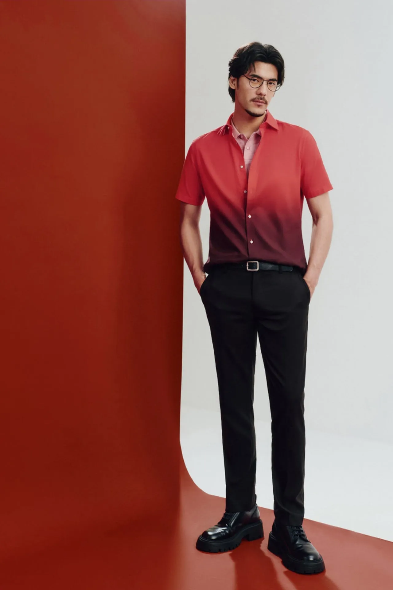 Easy Care Gradient Cotton Oxford Smart Fit Short Sleeve Casual Shirt