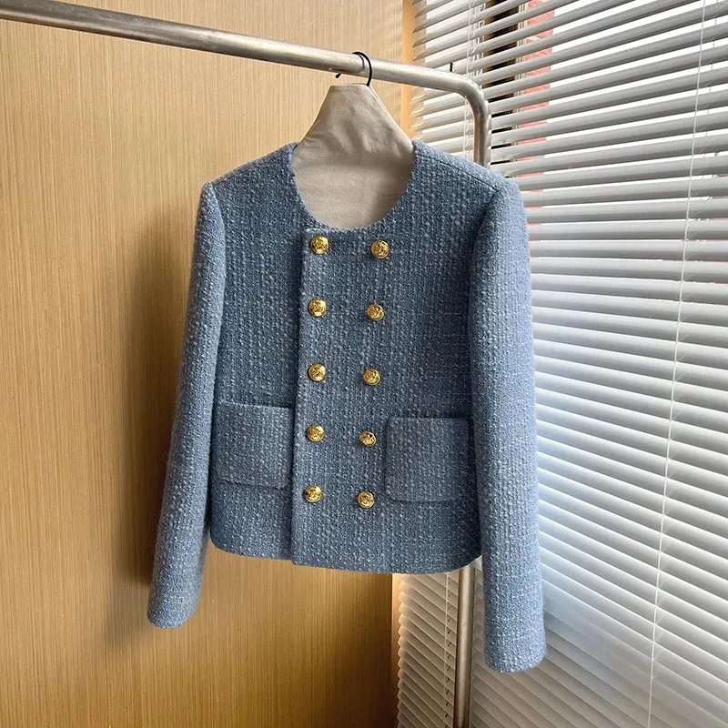 Elegant casual short jacket - Ideal for layering - Lightweight and breathable material