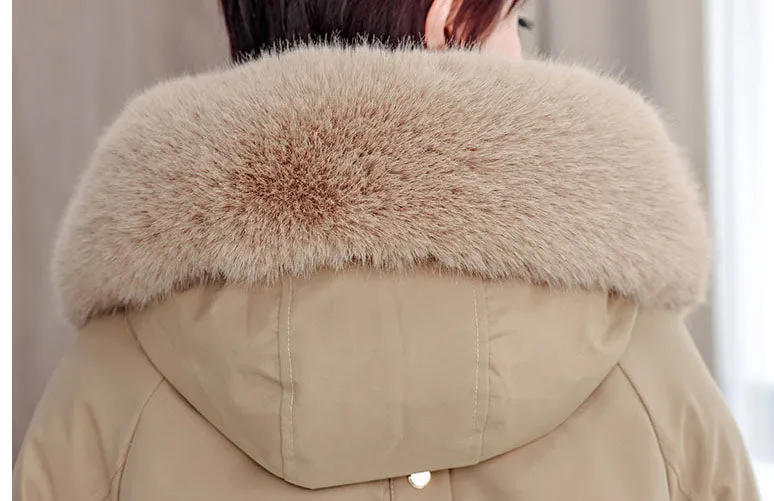 Elegant Hip-Length Fleece-Lined Parka for Winter