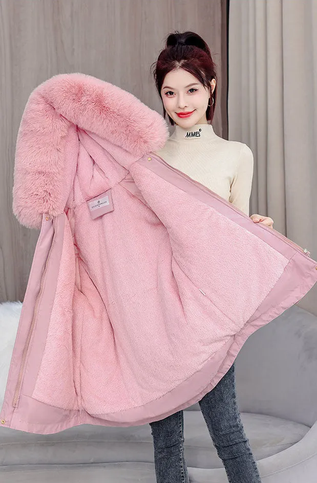 Elegant Hip-Length Fleece-Lined Parka for Winter