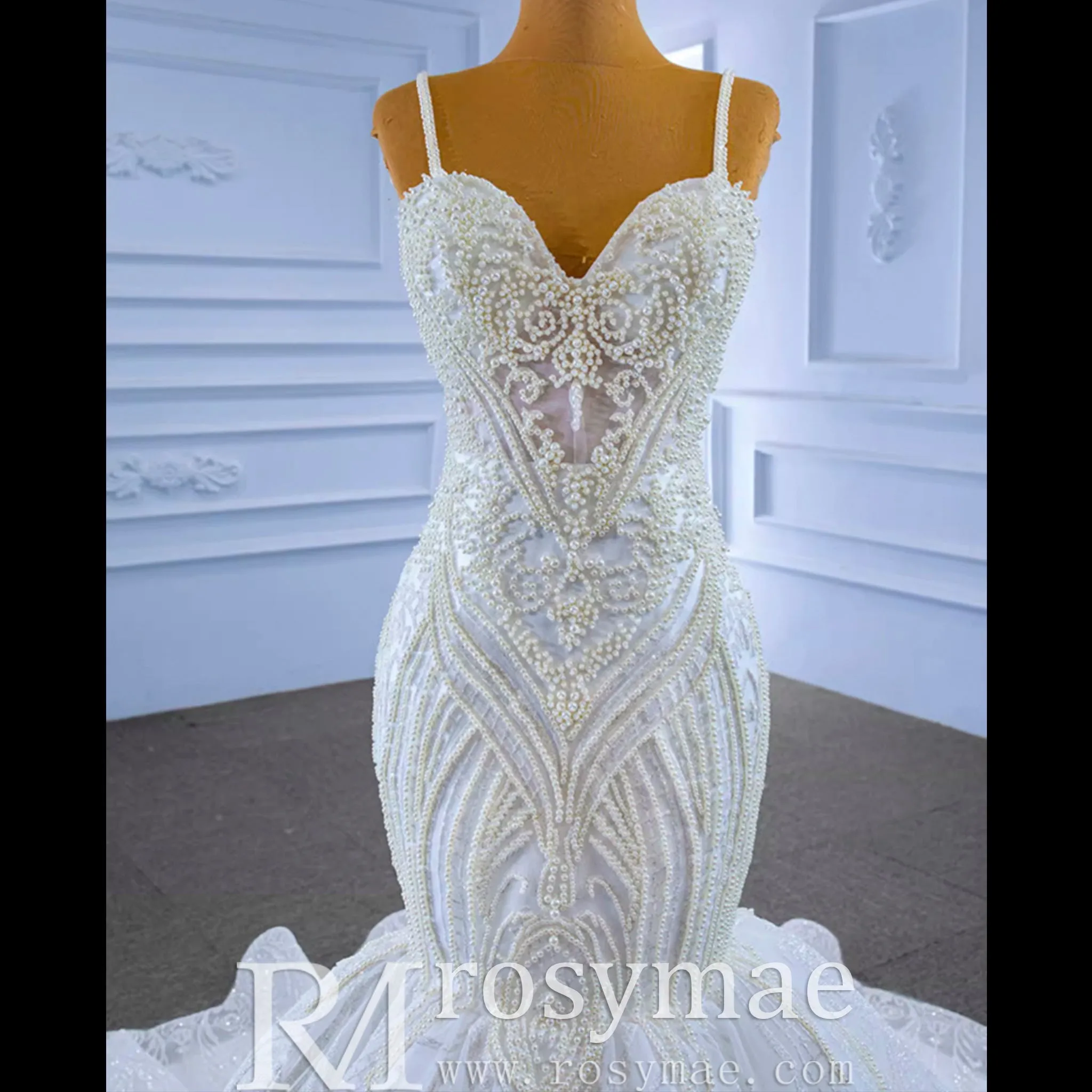 Elegant Mermaid Wedding Dress Beading Pearls with Spaghetti Straps