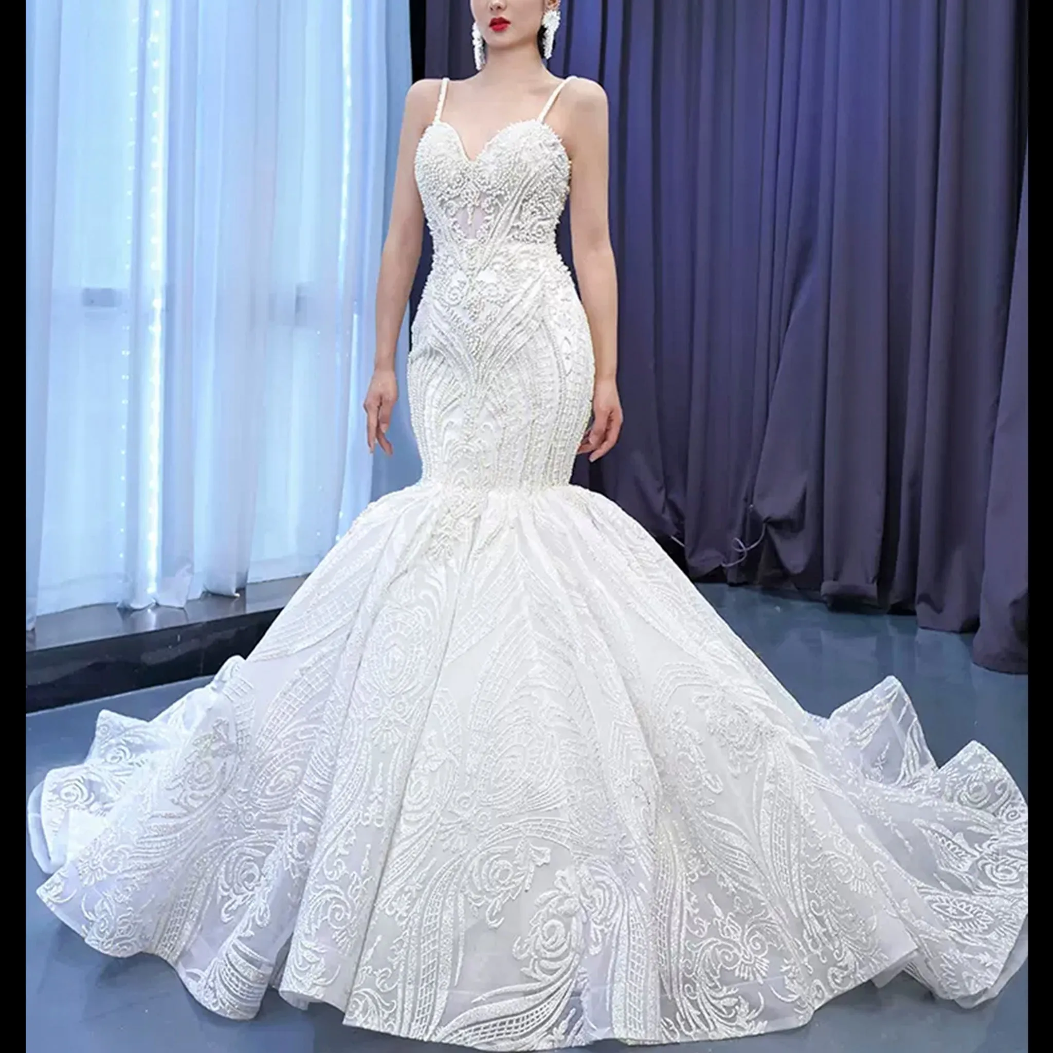 Elegant Mermaid Wedding Dress Beading Pearls with Spaghetti Straps