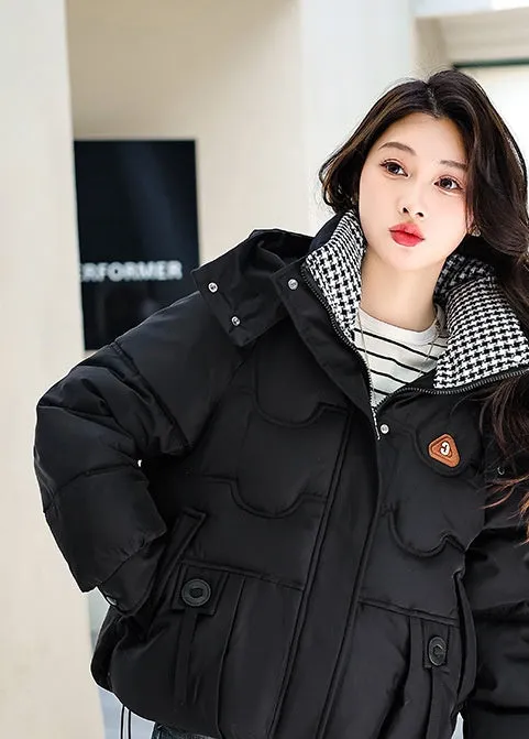 Elegant Padded Quilted Puffer Jacket for Women in Houndstooth Design