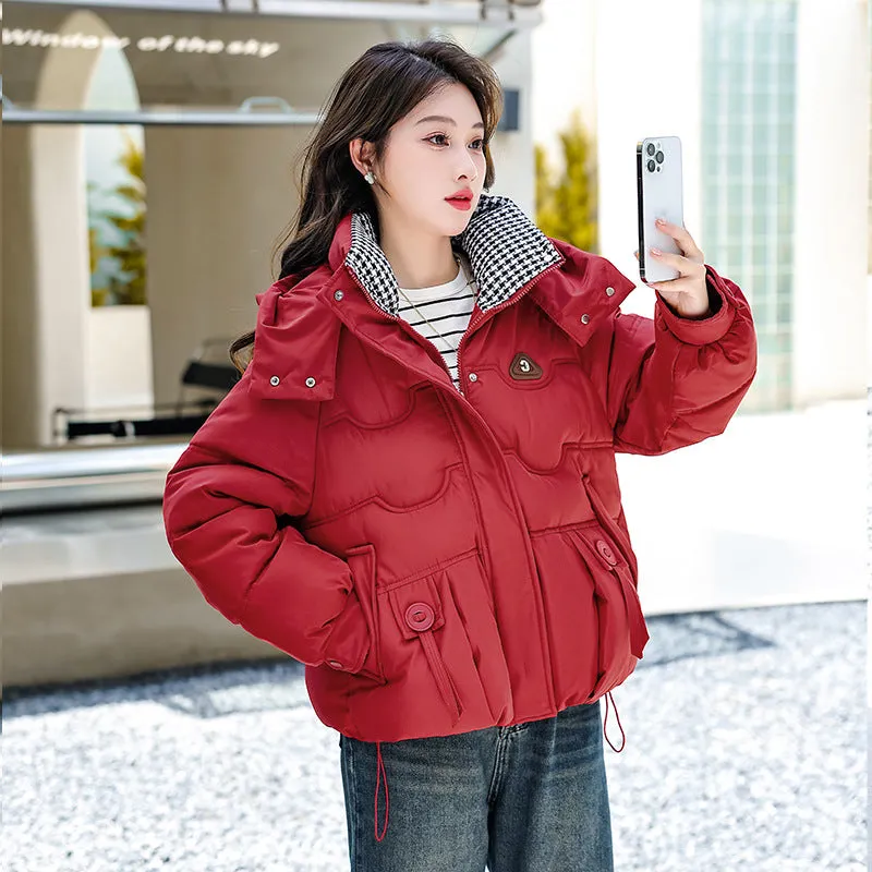 Elegant Padded Quilted Puffer Jacket for Women in Houndstooth Design