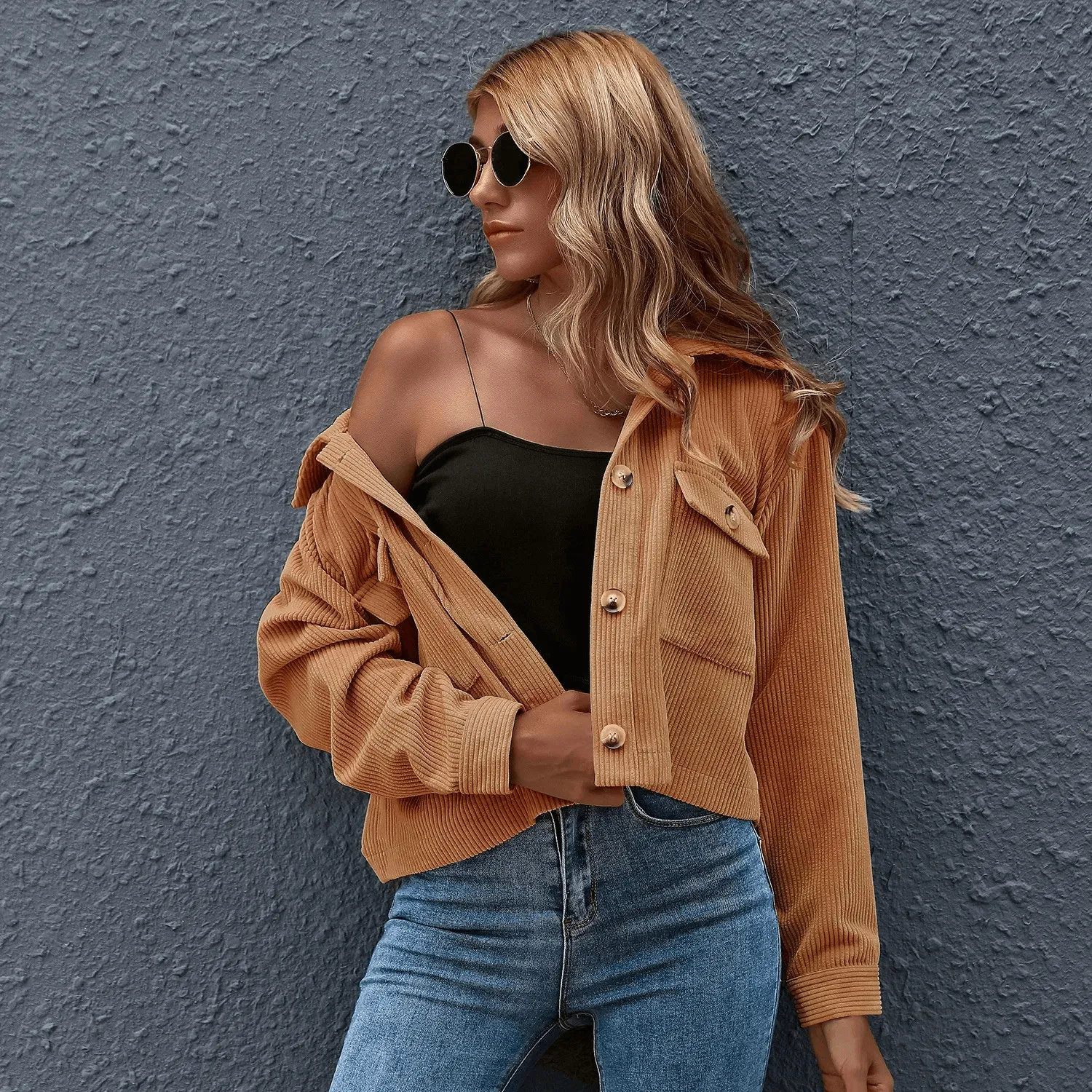 Elegant summer coat