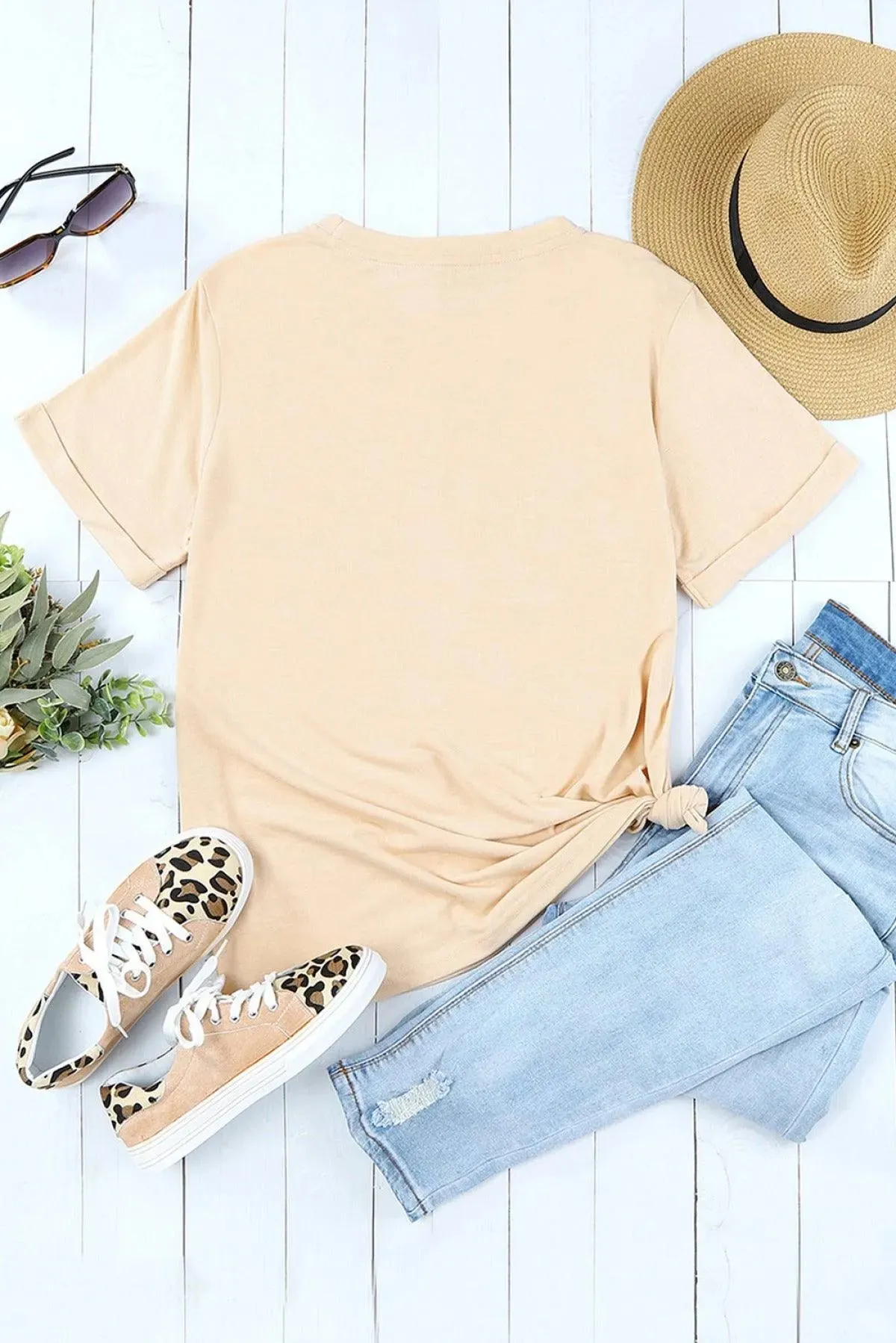 Find Your Essence of Life with Our Heart Print T-Shirt for Women