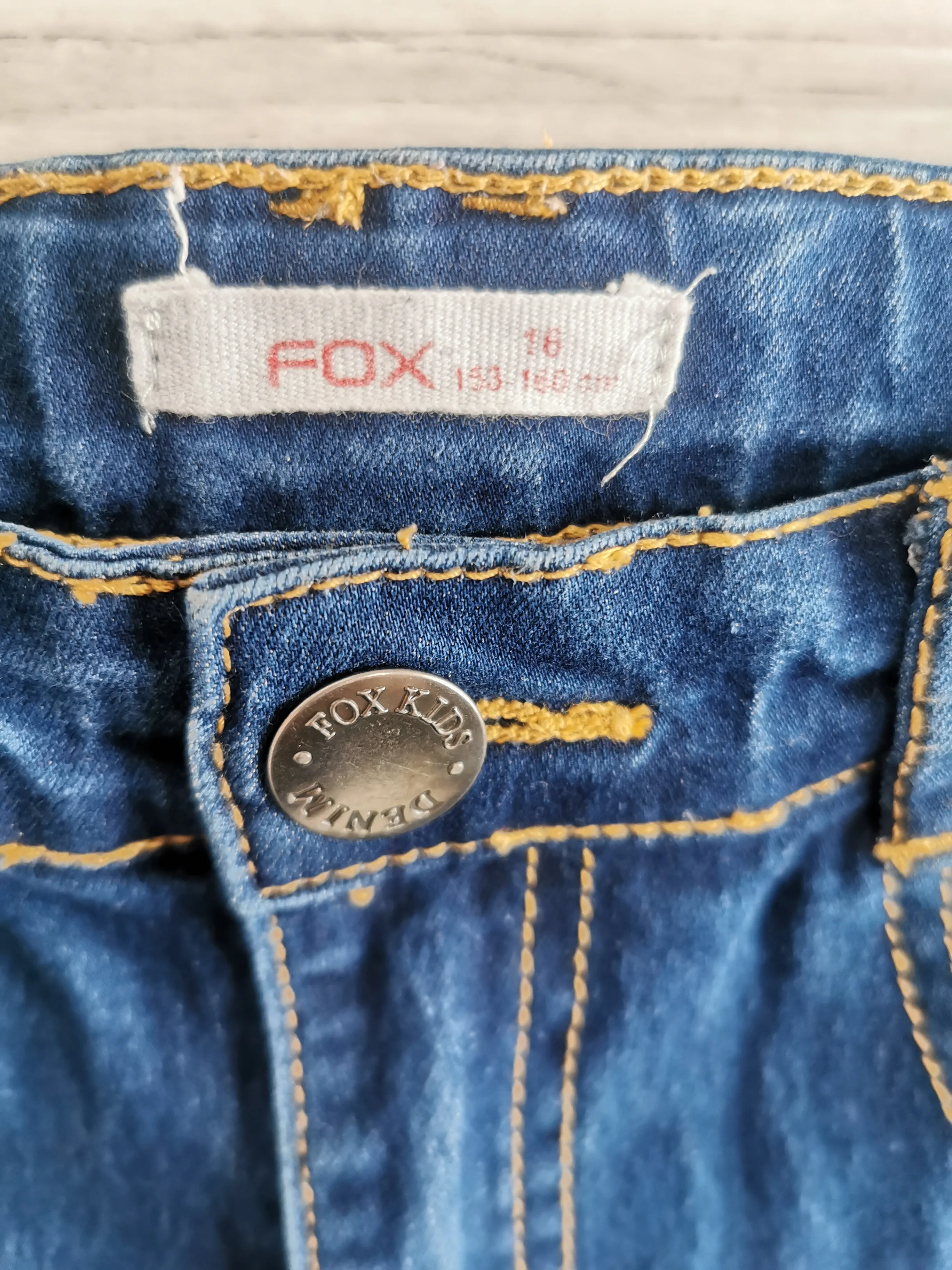GIRL SIZE 16 YEARS - FOX, Rolled Cuff Jean Shorts VGUC B51