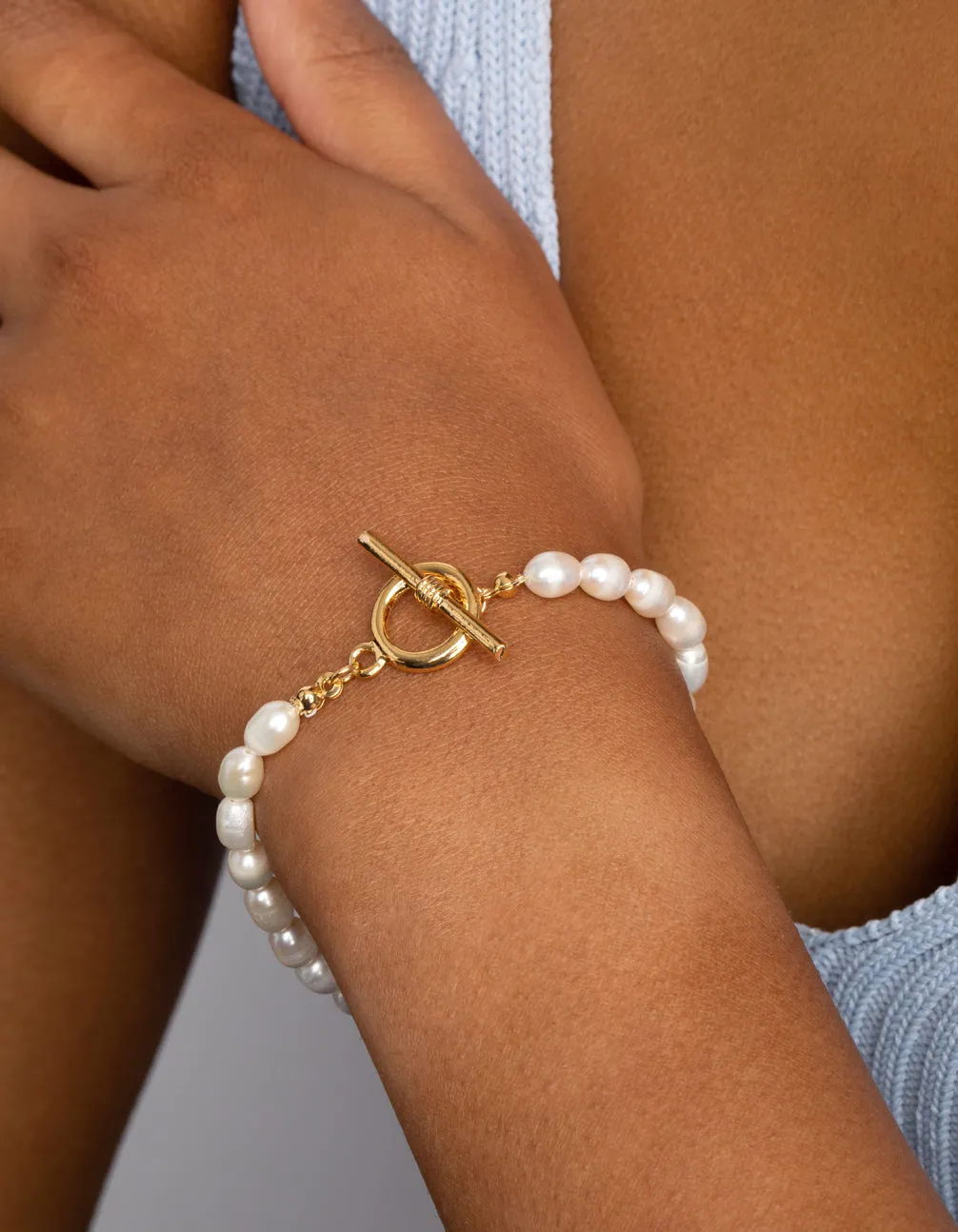 Gold Plated Pearl  T & O Bracelet
