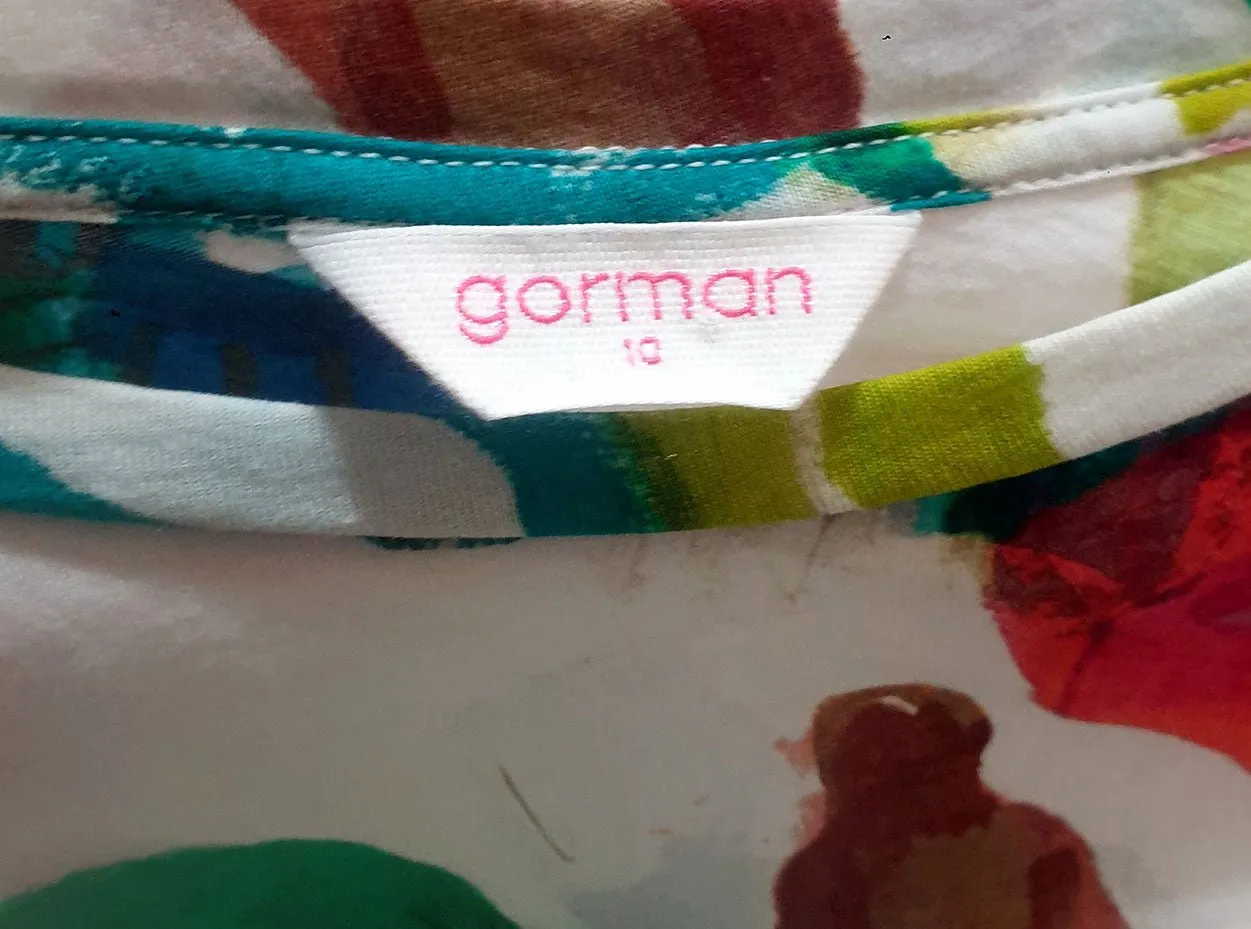 Gorman unique print tee shirt size 10