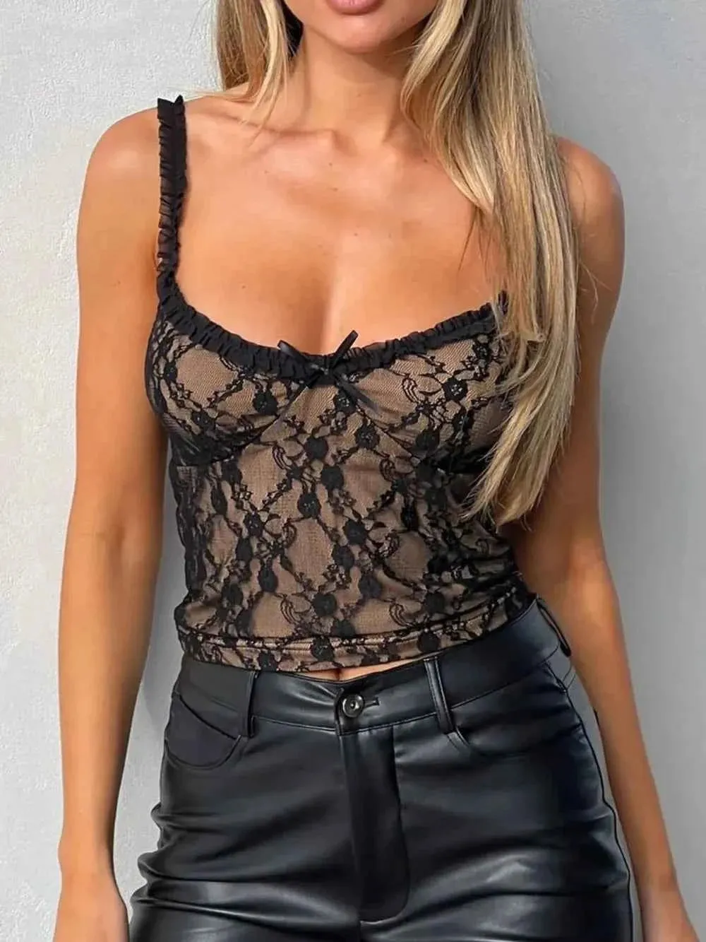 Lace Sweetheart Cami - Elegant Lace Neckline Tank Top