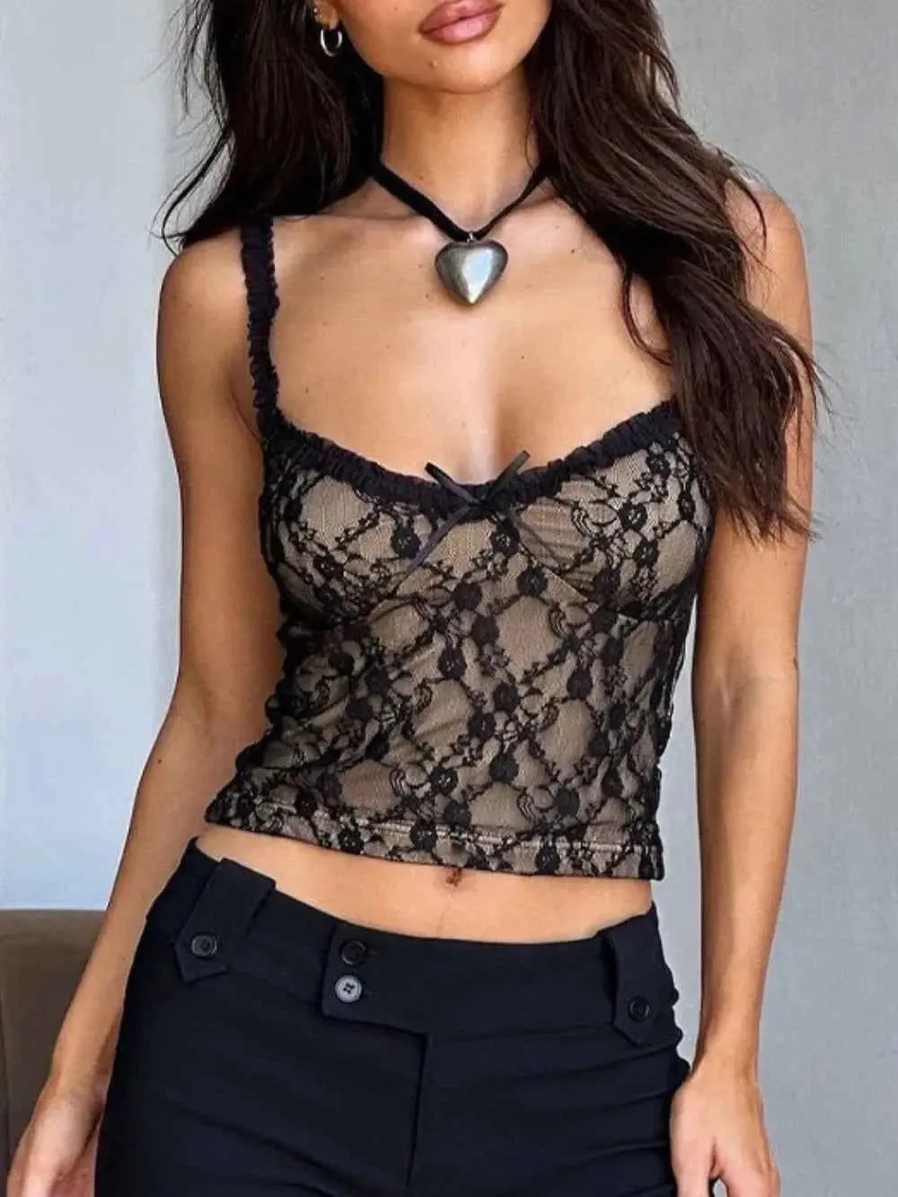 Lace Sweetheart Cami - Elegant Lace Neckline Tank Top