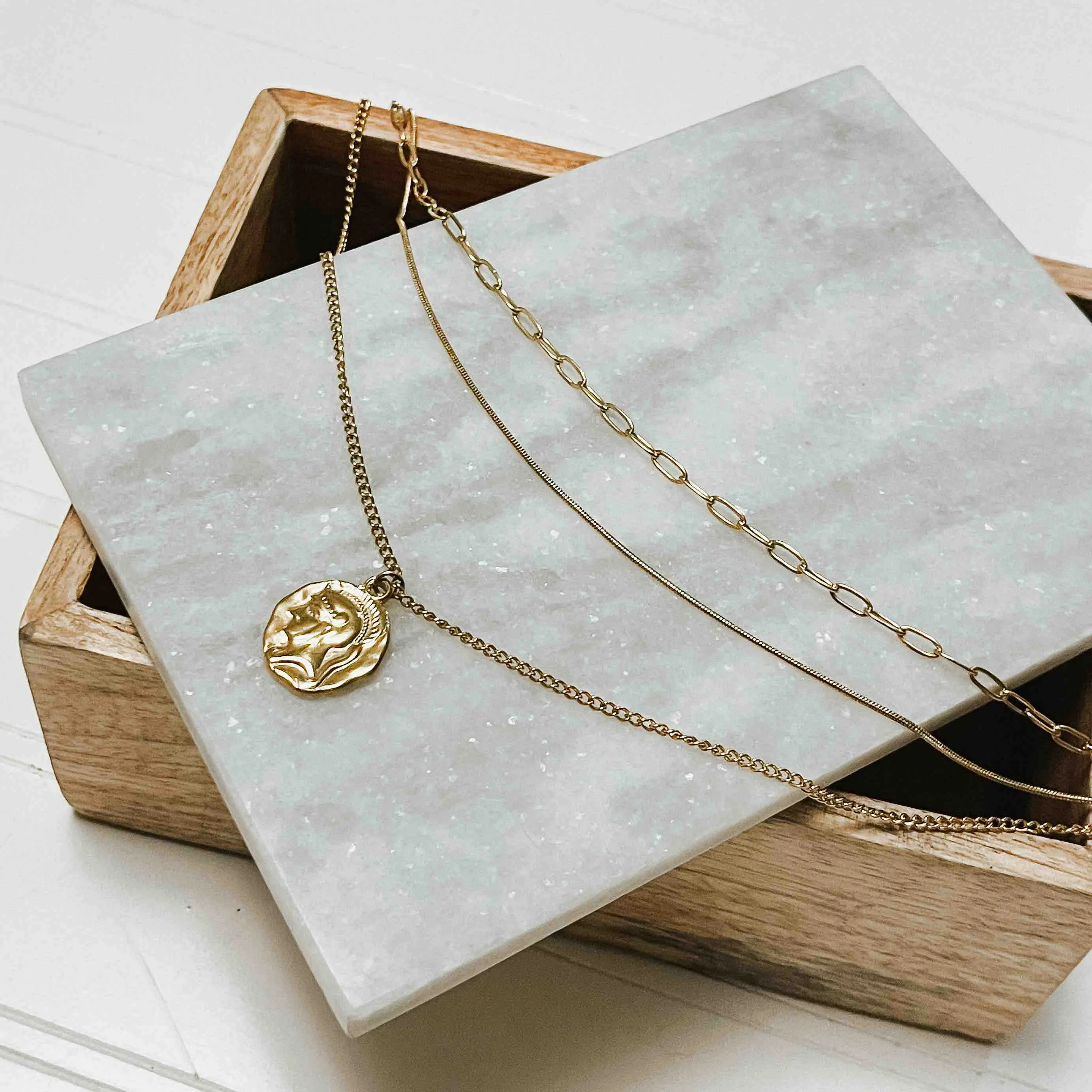 Logan Layered Pendant Necklace *WATERPROOF*