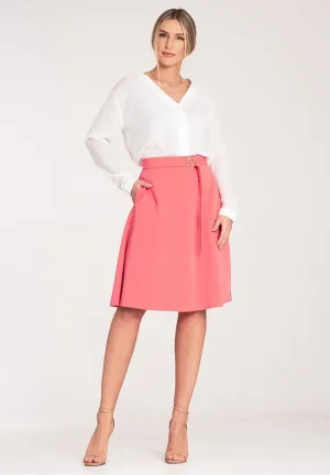 Loose-fitting flared knee-length skirt