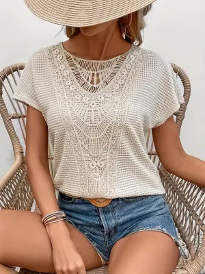 Mary: A stylish and casual short-sleeved crew neck top