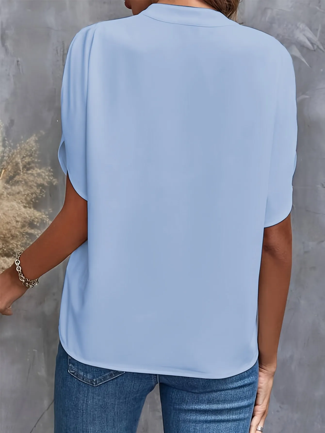 Mina - Elegant Luxe Blouse