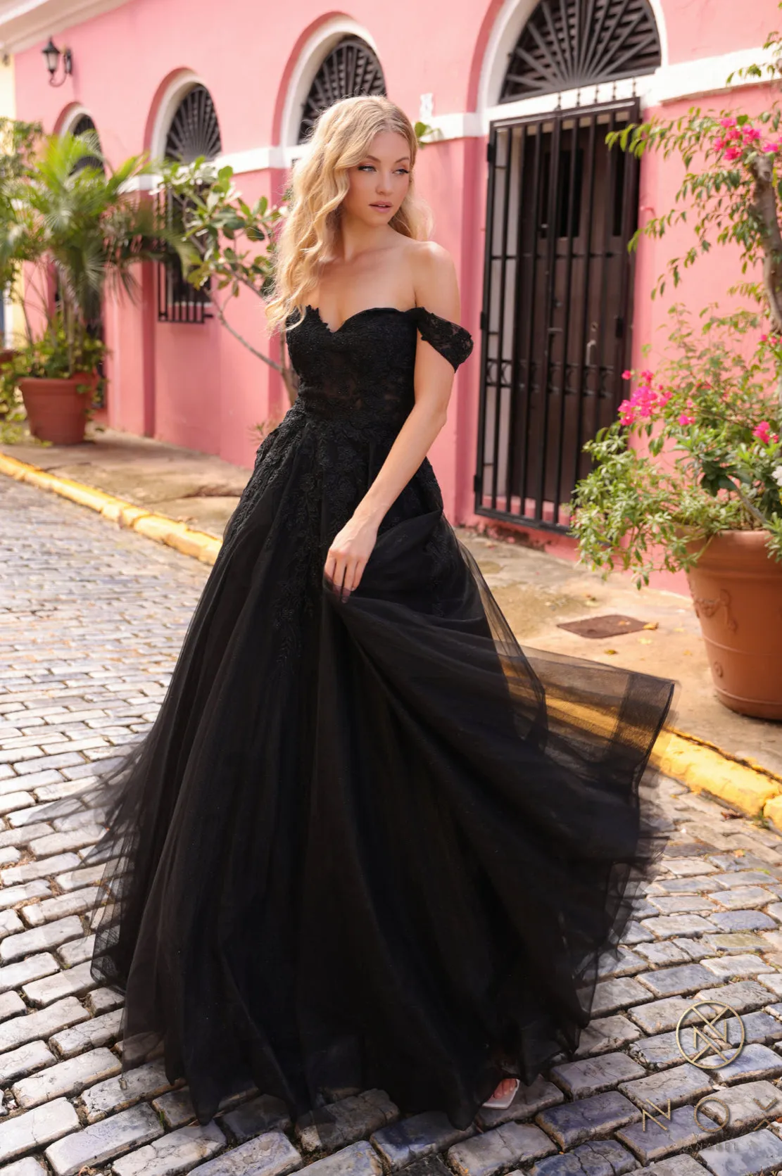 Nox Anabel Evening Gown T1303