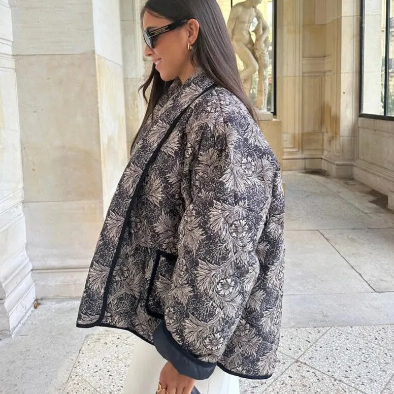 Oversized printed coat with long sleeves for women - Casual wear for everyday comfort