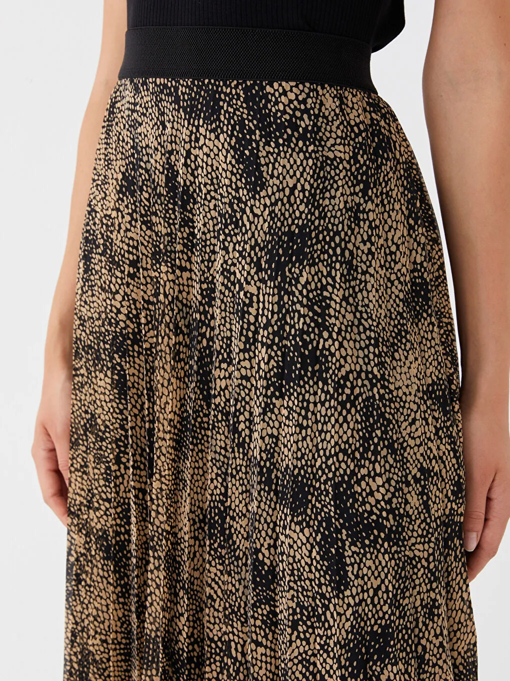 Patterned Women Skirt With Elastic Waist