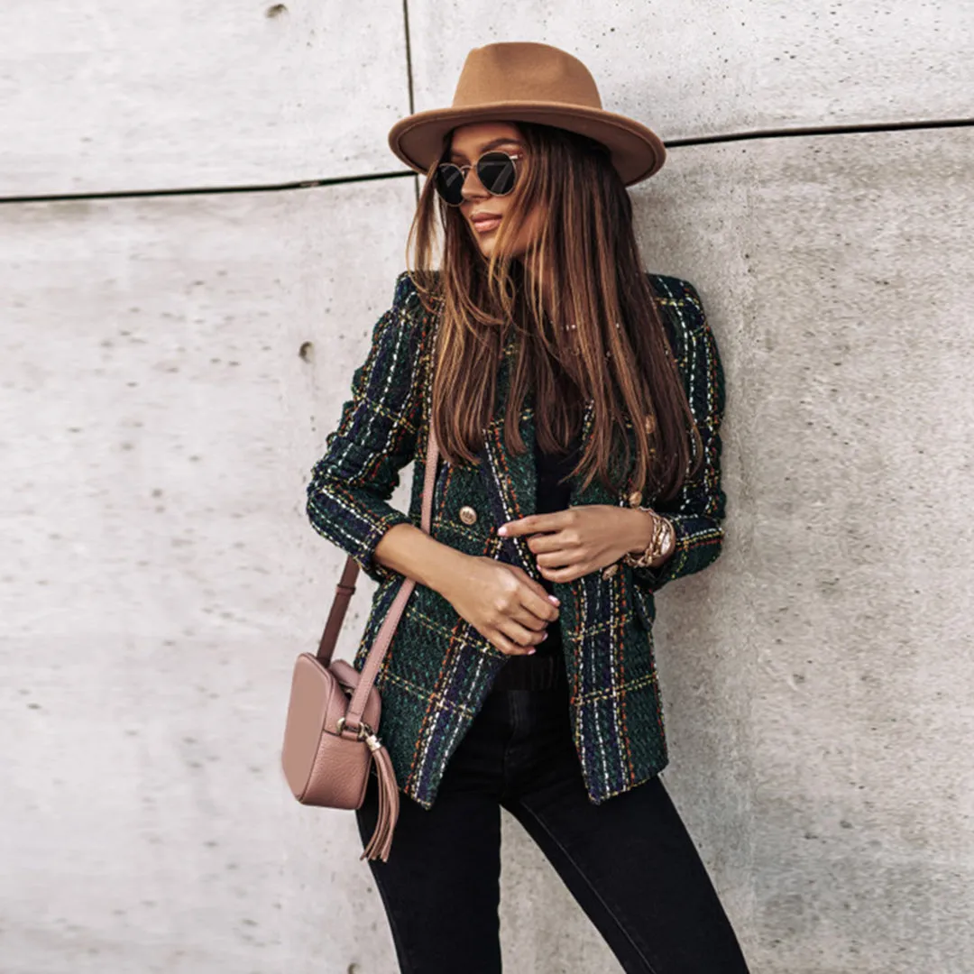 Sela - elegant checked blazer with button fastening and pockets for women