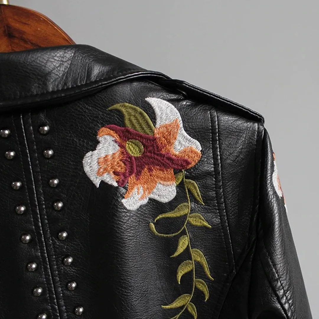 Streetwear jacket in soft leather-like with floral pattern - Casual wear for everyday comfort - High-quality craftsmanship for durability