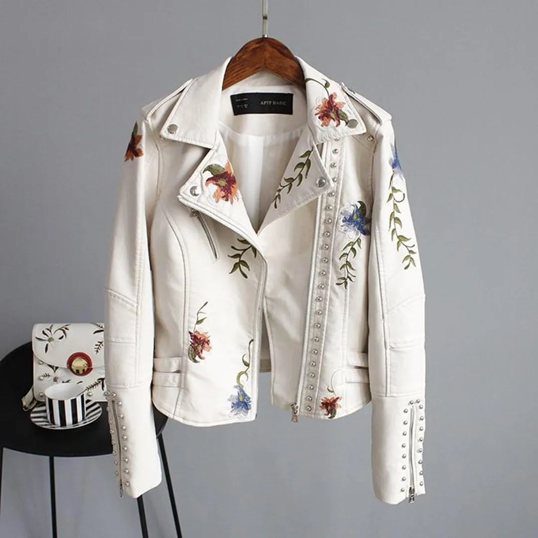 Streetwear jacket in soft leather-like with floral pattern - Casual wear for everyday comfort - High-quality craftsmanship for durability