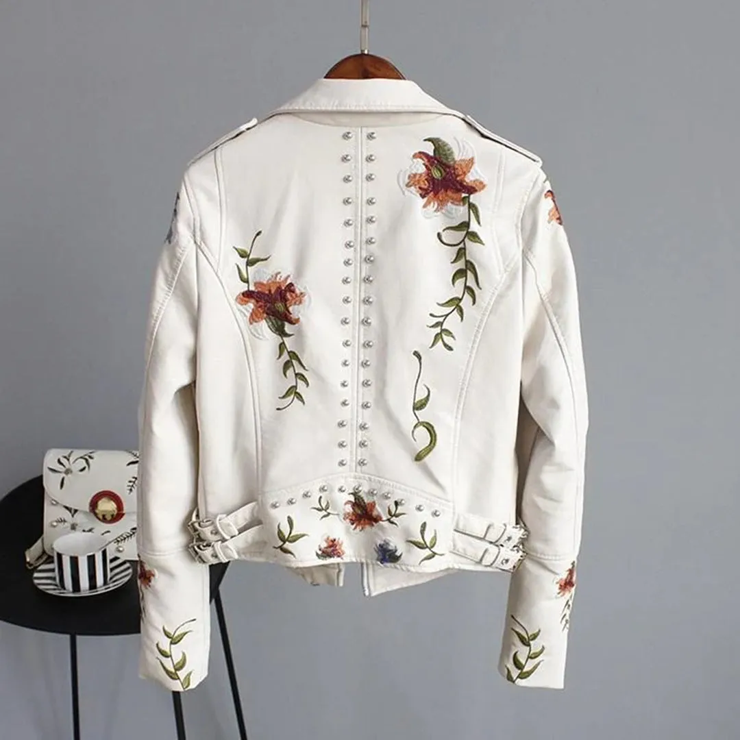 Streetwear jacket in soft leather-like with floral pattern - Casual wear for everyday comfort - High-quality craftsmanship for durability