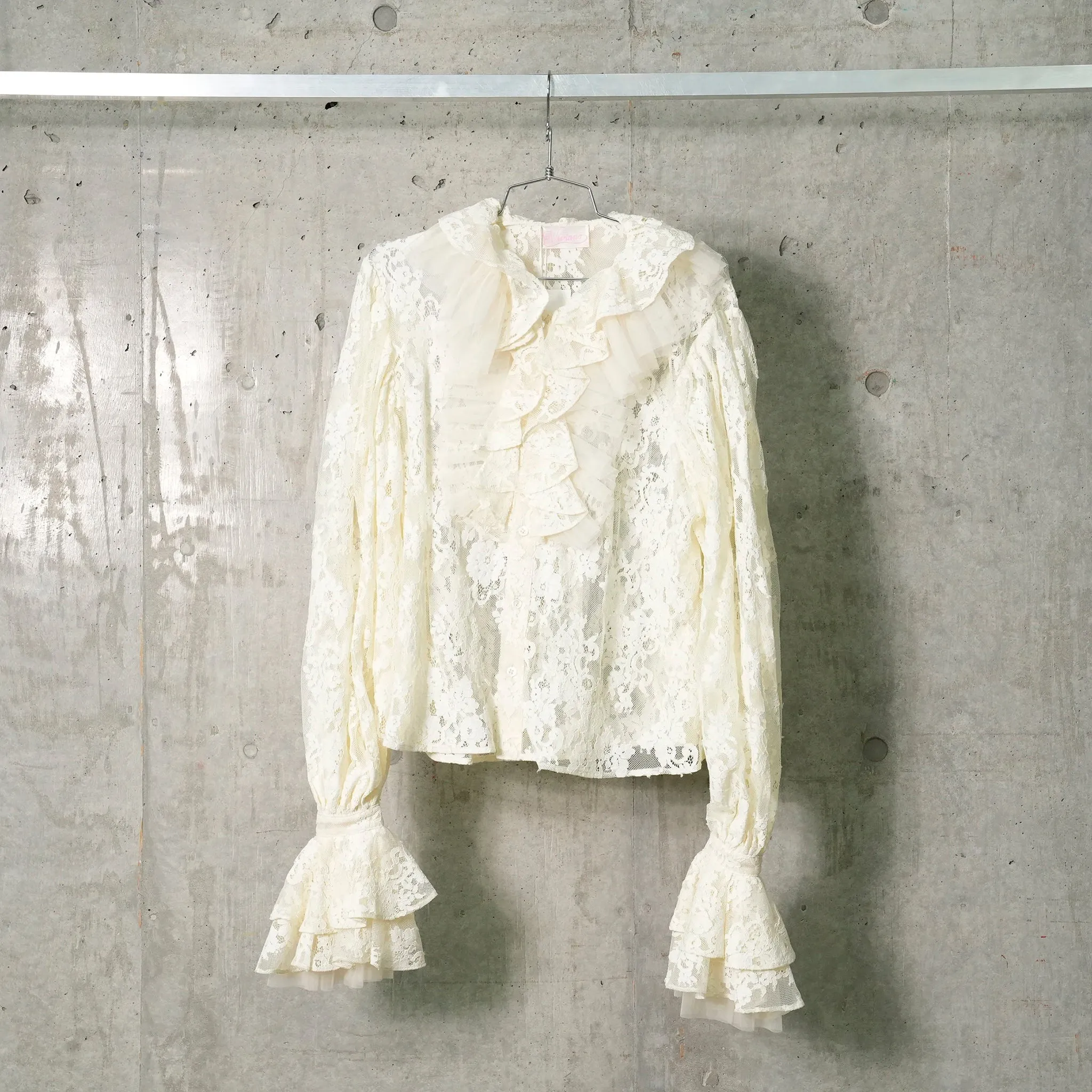 TULLE LAYERED LACE SHIRT / OFF WHITE
