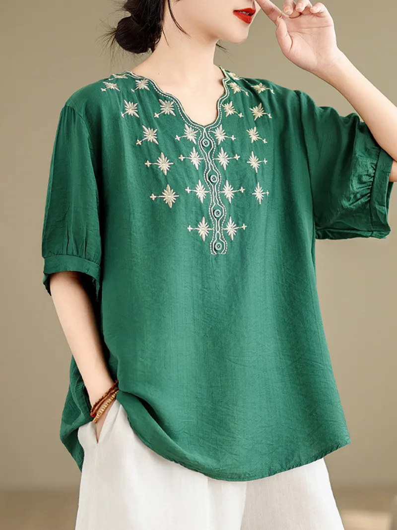 Women's Stylish and Comfortable Embroidery Loose T-shirts Tops