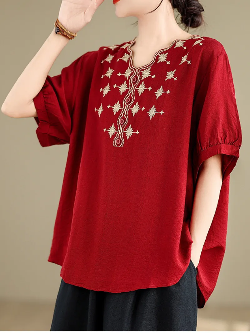 Women's Stylish and Comfortable Embroidery Loose T-shirts Tops