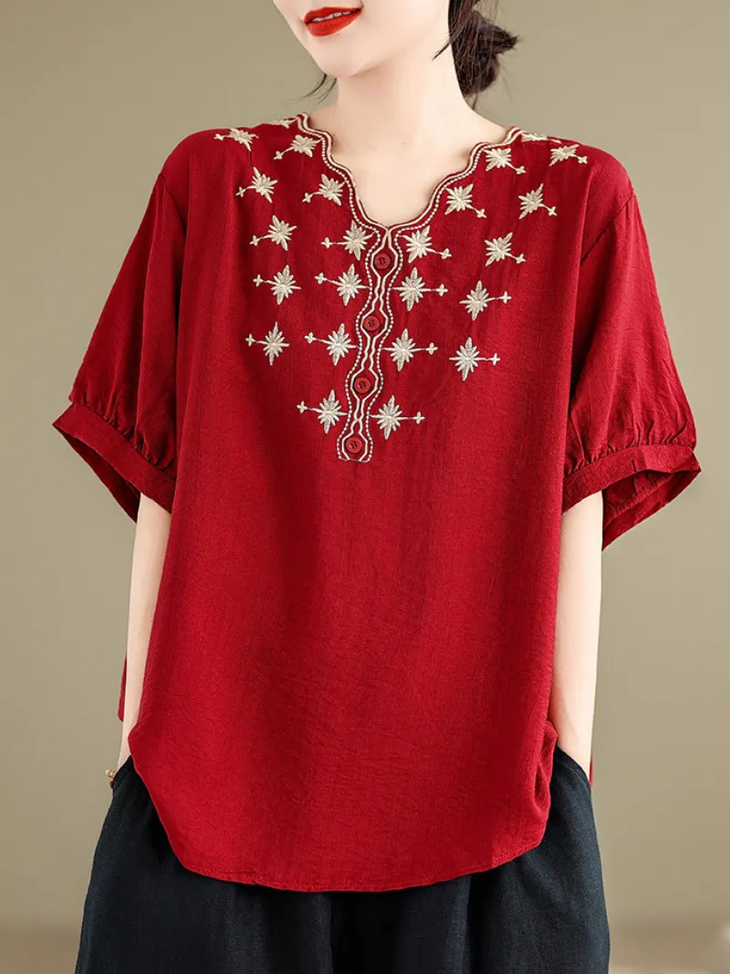 Women's Stylish and Comfortable Embroidery Loose T-shirts Tops