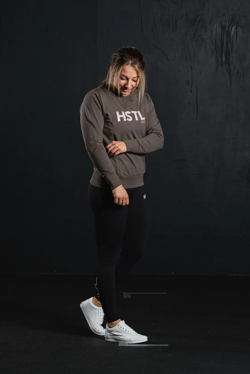 Women's Tailored Sweatshirt