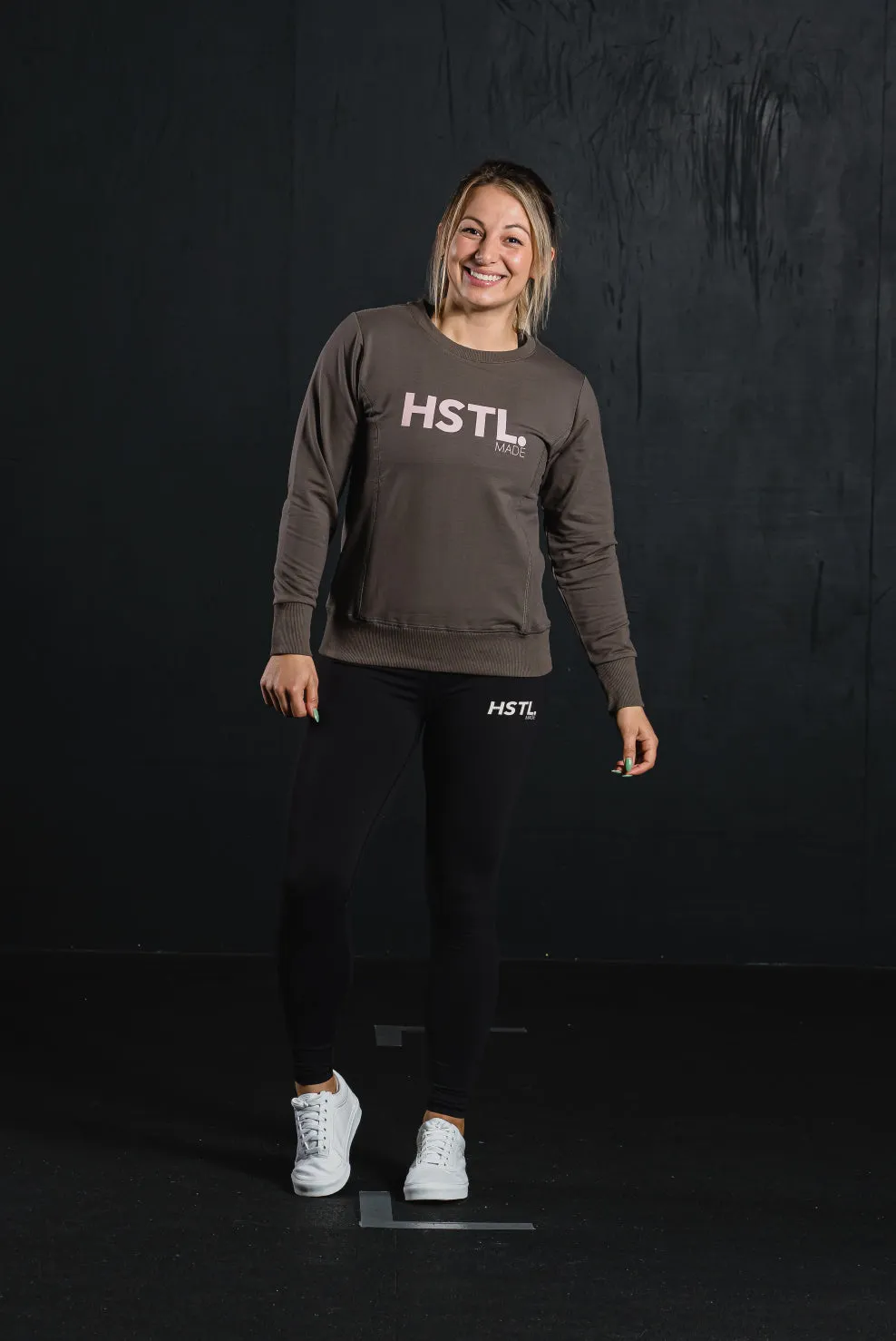 Women's Tailored Sweatshirt