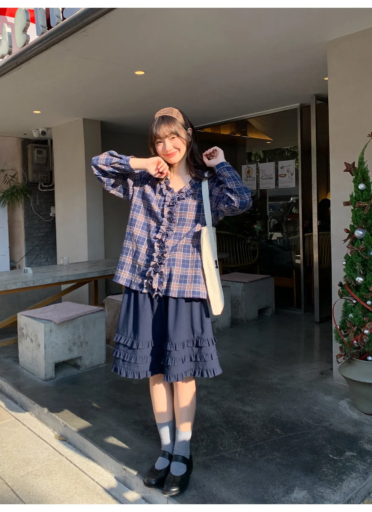 Wooden ear pleat skirt