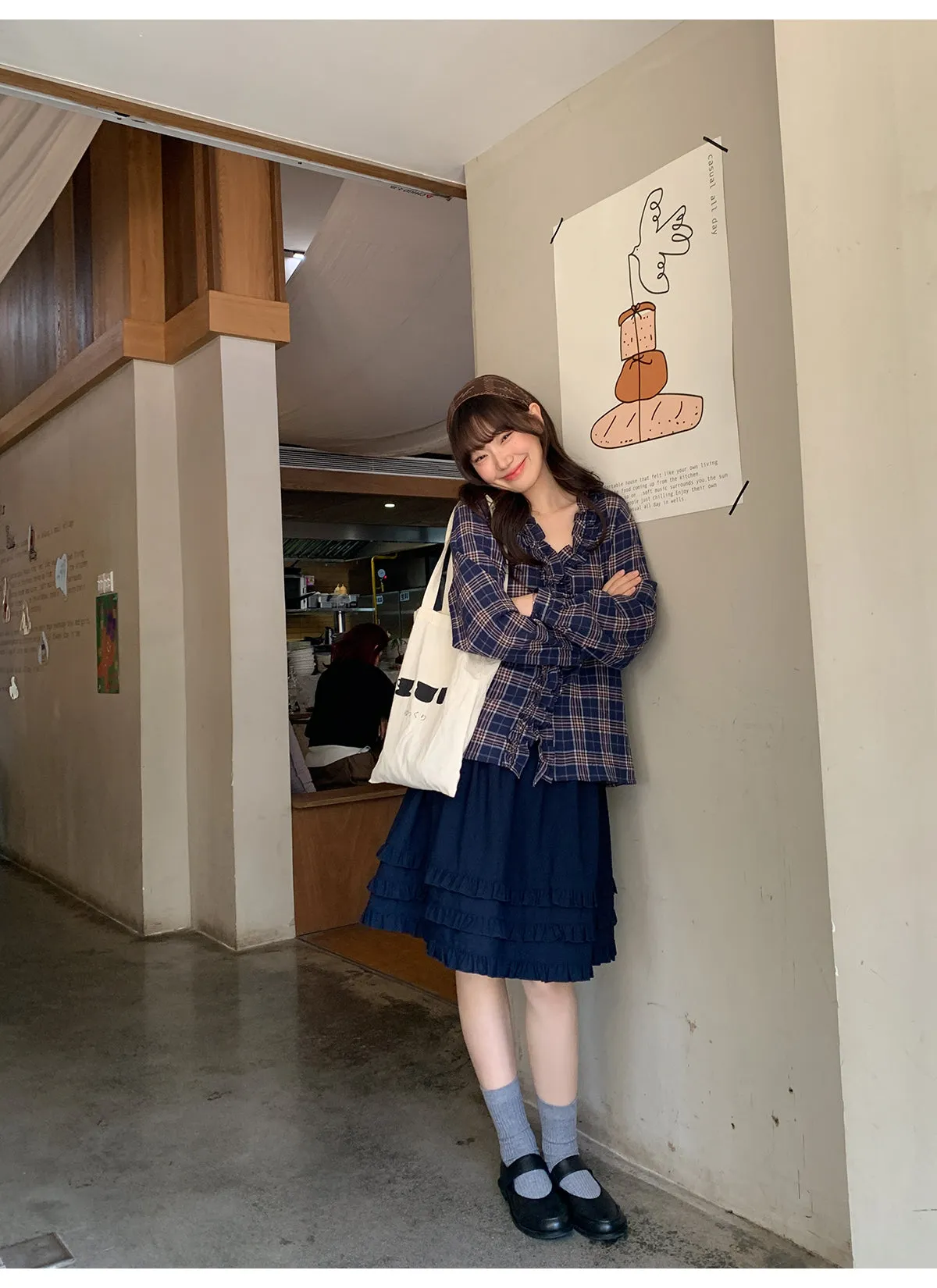 Wooden ear pleat skirt